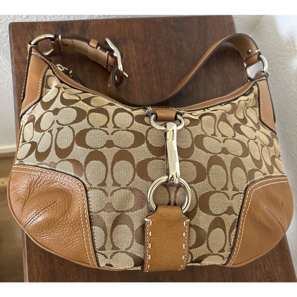 COACH Handbag Hamptons Hobo Signature Canvas Tan Caramel Leather Silver 11576 - Picture 2 of 11